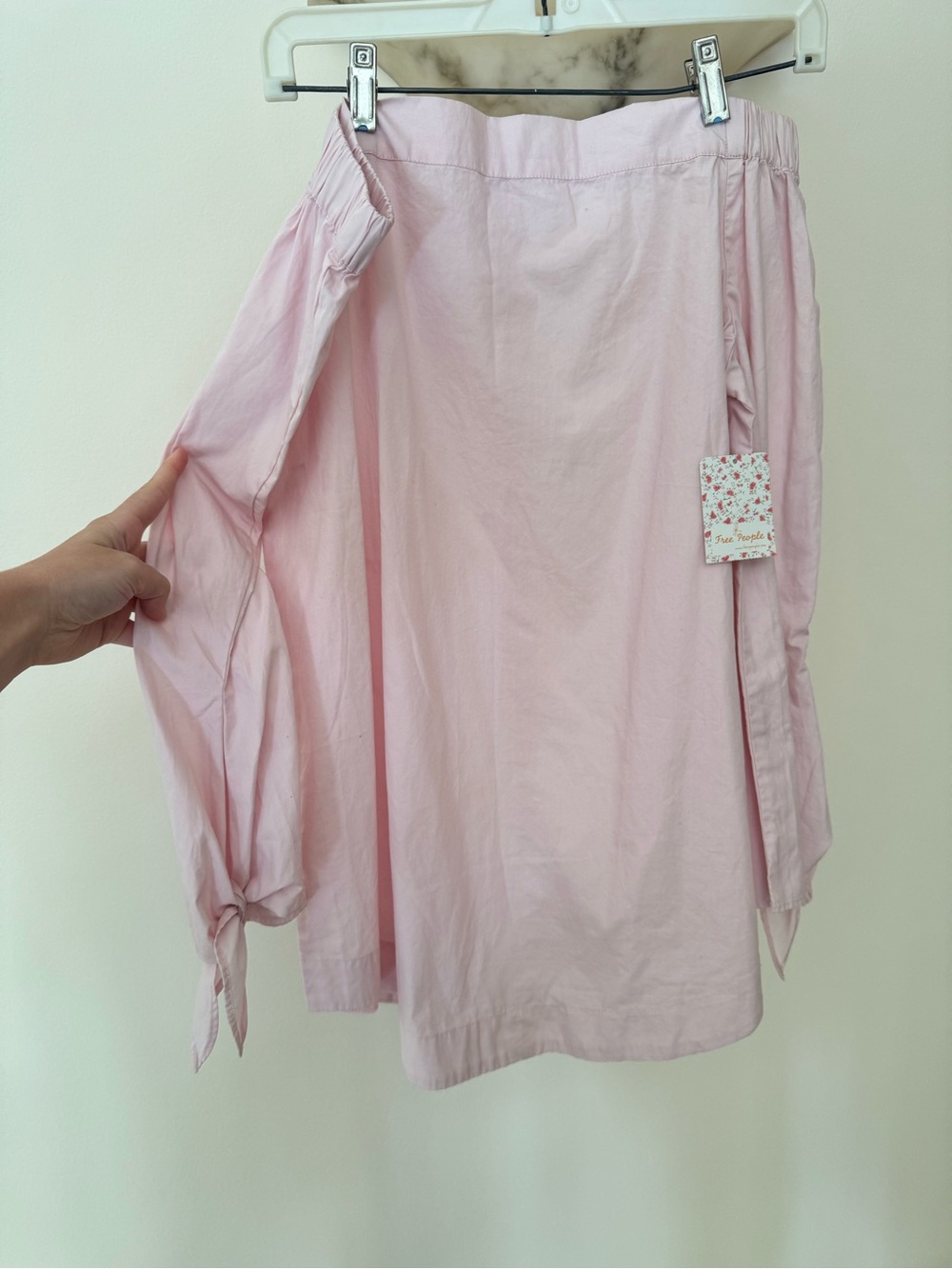 Free People NWT Light Pink Off-Shoulder shirt